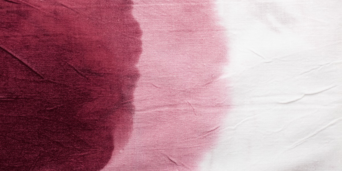 Wine stains to prepresent contamination in a test for mycoplasma contamination